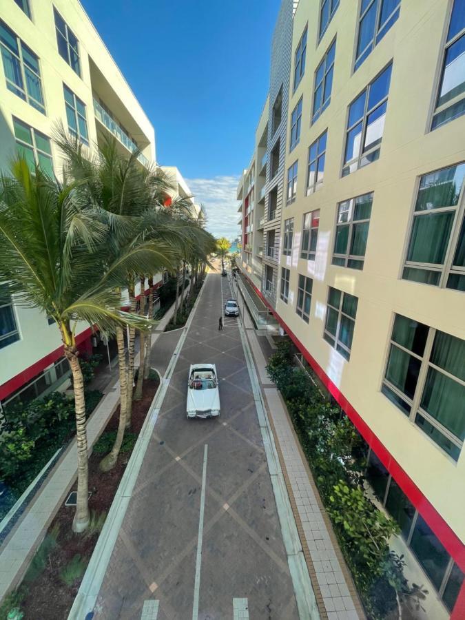 Costa Hollywood Steps To Beach מראה חיצוני תמונה