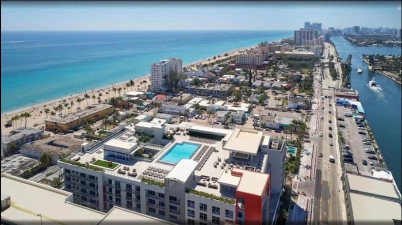 Costa Hollywood Steps To Beach מראה חיצוני תמונה